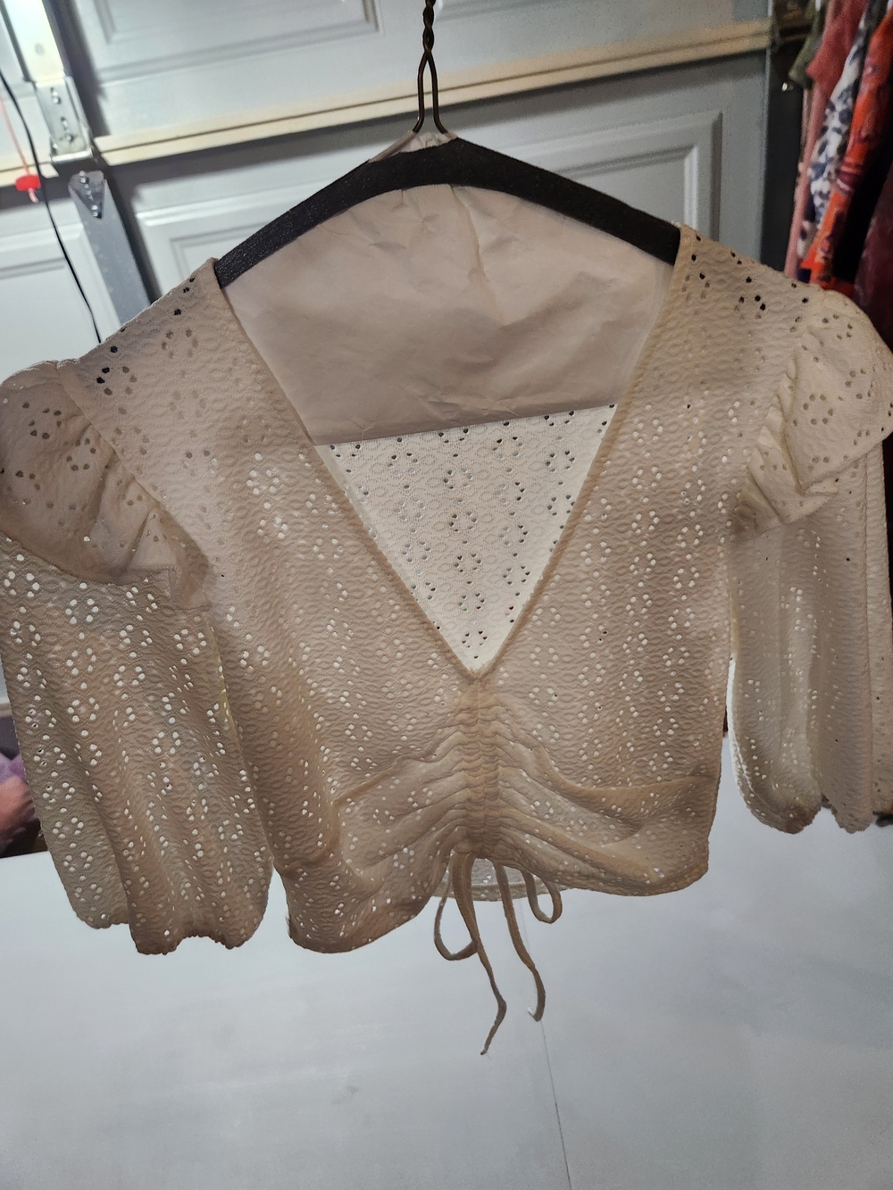 Topshop White Eyelet Puff Sleeve Ruched Front Top - US 4 (Small)
